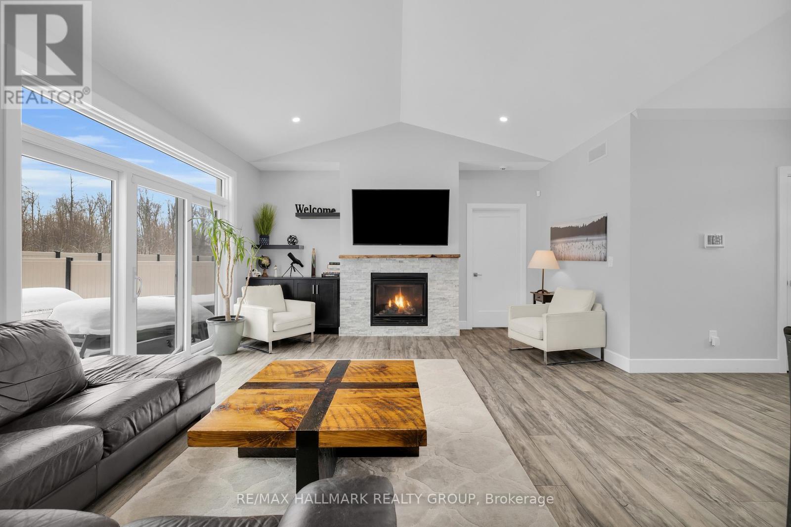 1077 Shearer Drive, Brockville, Ontario  K6V 7K1 - Photo 12 - X12758496