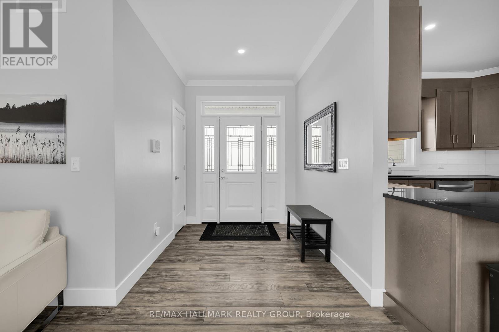 1077 Shearer Drive, Brockville, Ontario  K6V 7K1 - Photo 3 - X12758496