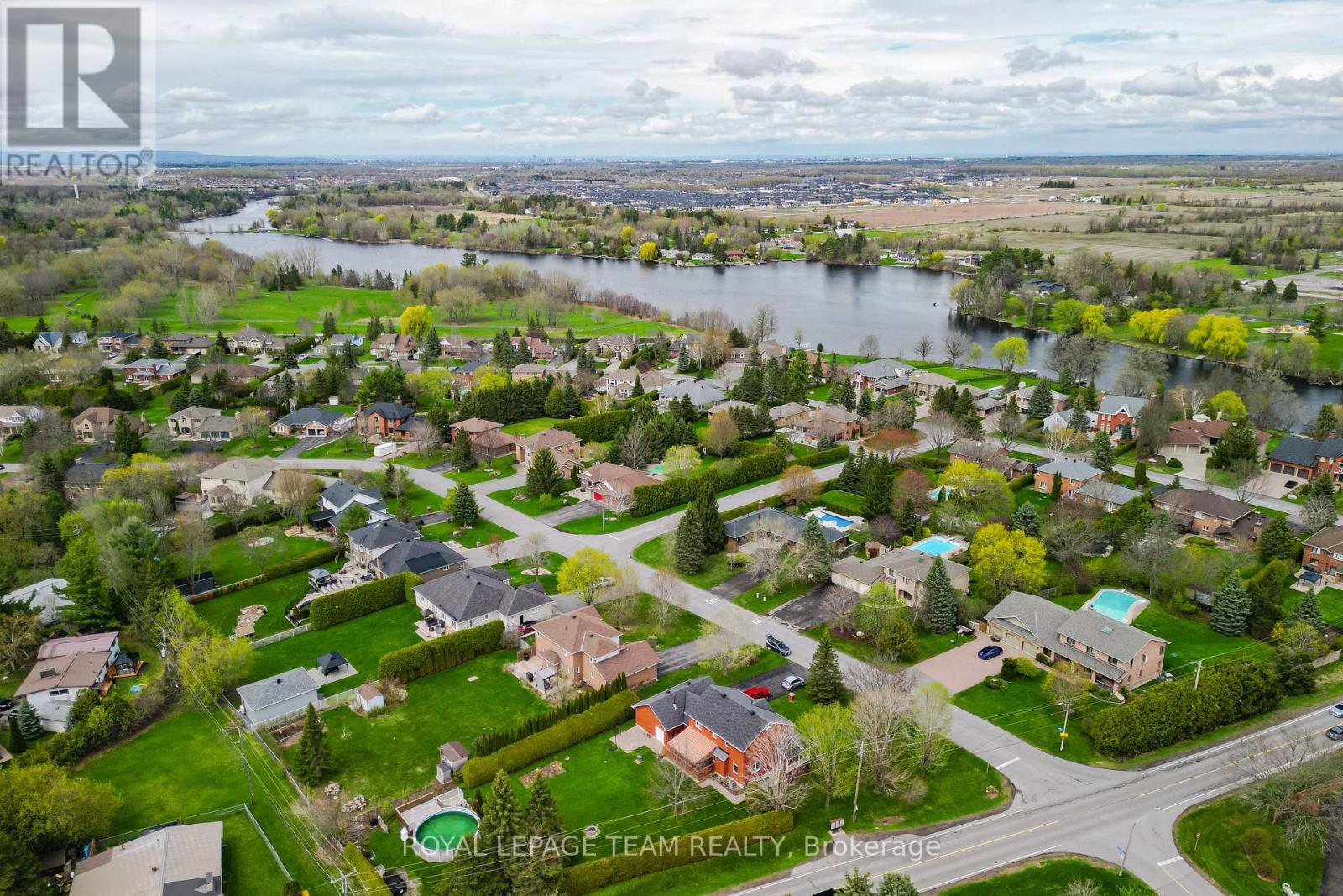 1085 Lena Avenue, Ottawa, Ontario  K4M 1E7 - Photo 40 - X12758534