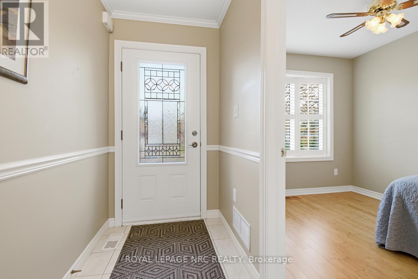 12 Kinsman Court, Pelham, Ontario  L3E 0L1 - Photo 9 - X12757100