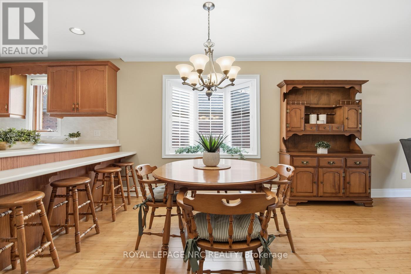 12 Kinsman Court, Pelham, Ontario  L3E 0L1 - Photo 17 - X12757100