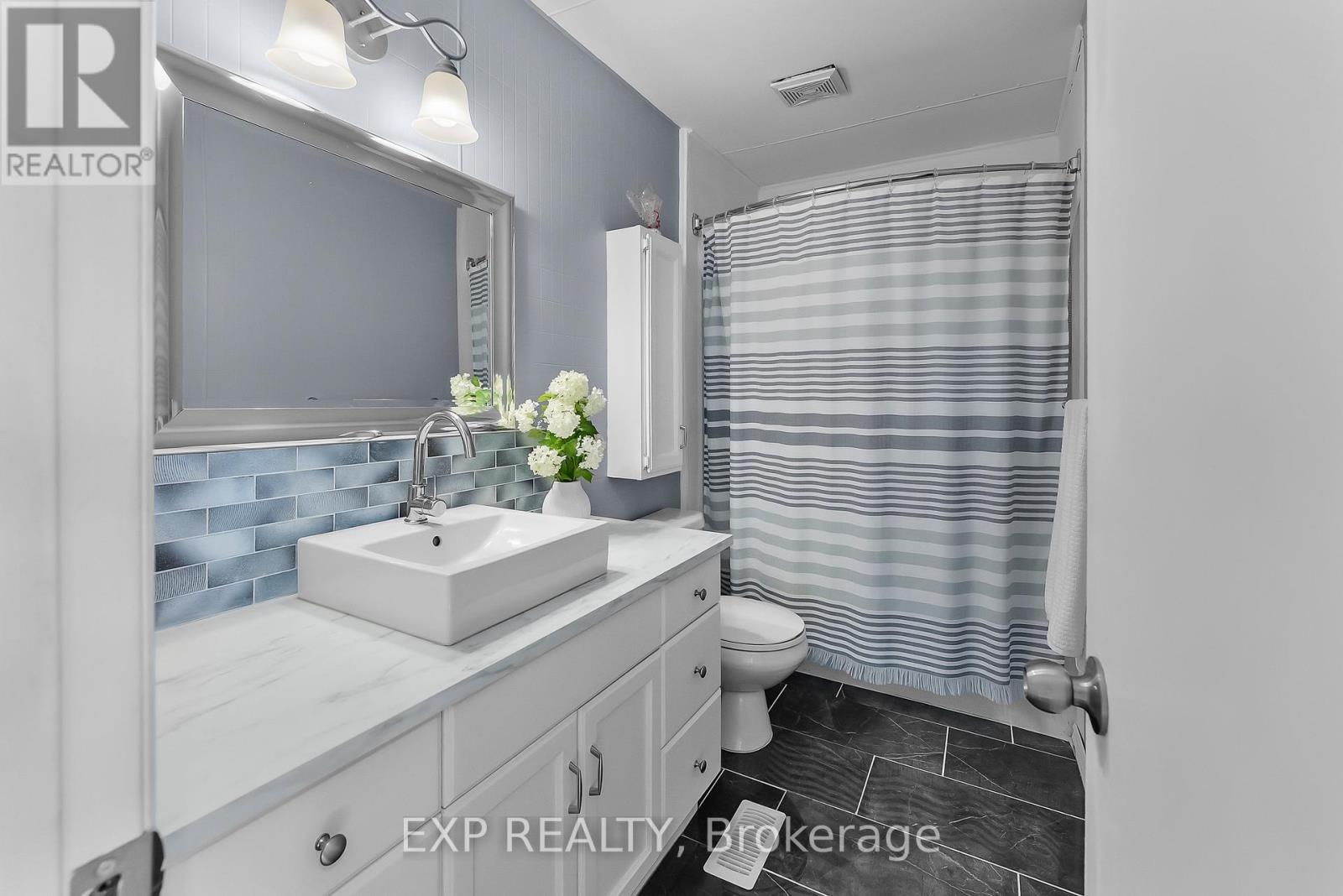 82 Tupper Drive, Thorold, Ontario  L2V 4C8 - Photo 12 - X12757152