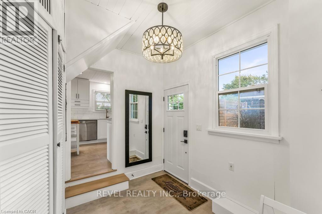 331 St Paul Street W, St. Catharines, Ontario  L2R 6P7 - Photo 9 - X12758682