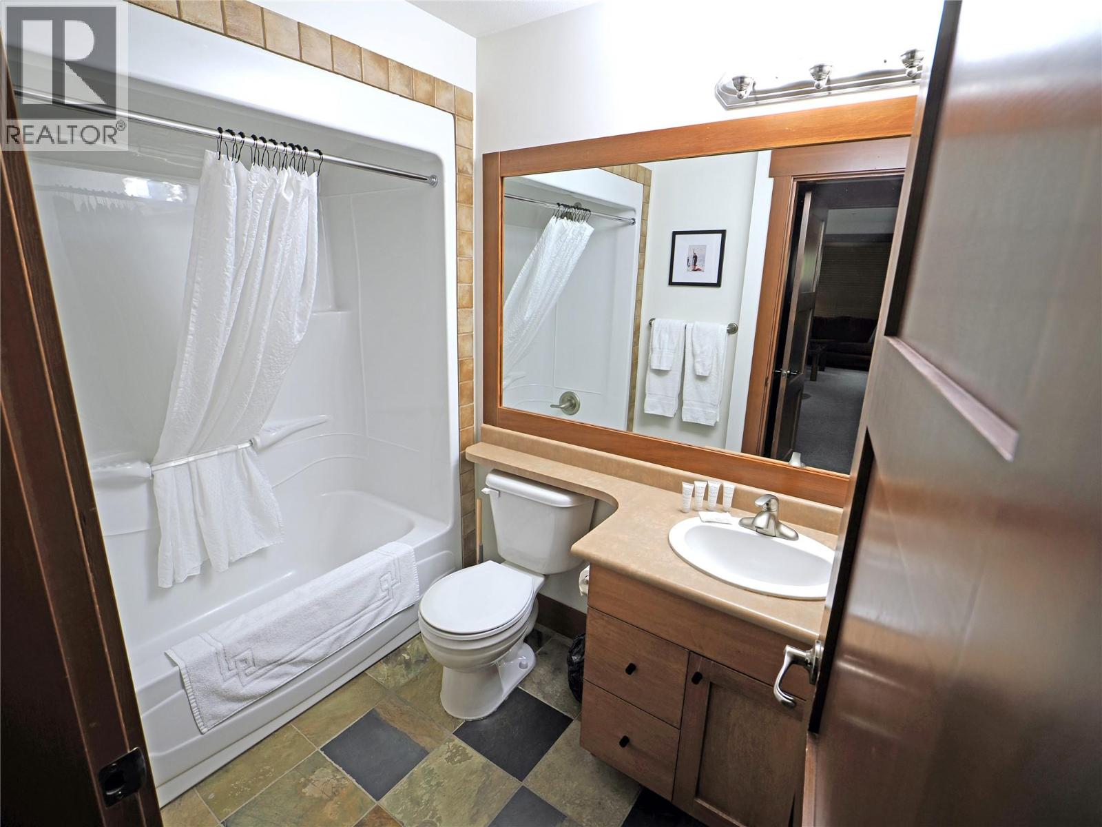 5257 Big White Road Unit# 304, Big White, British Columbia  V1P 1P3 - Photo 10 - 10374860