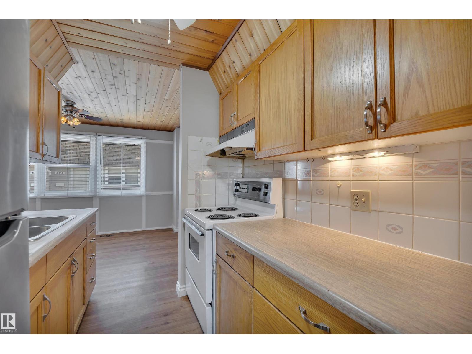 616 Village On The Green Gr Nw, Edmonton, Alberta T5A 1H2 - Photo 14 - E4472232