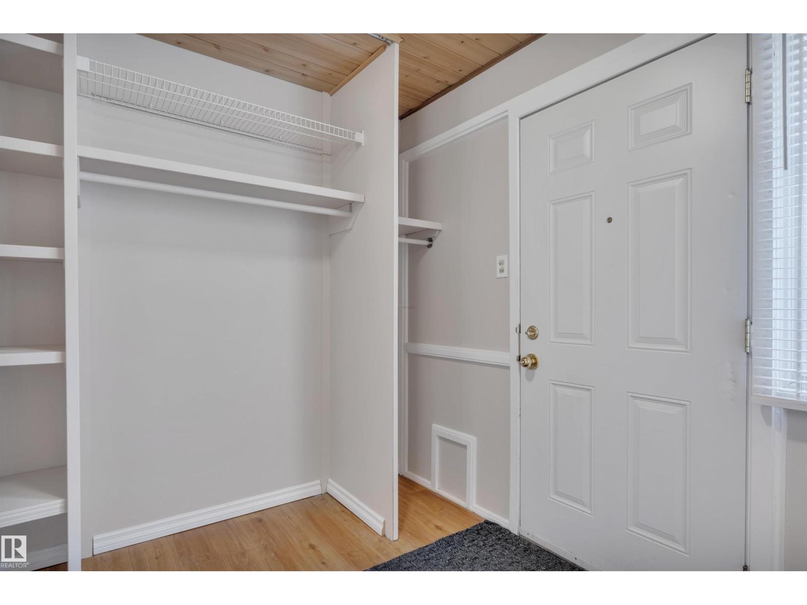 616 Village On The Green Gr Nw, Edmonton, Alberta T5A 1H2 - Photo 5 - E4472232