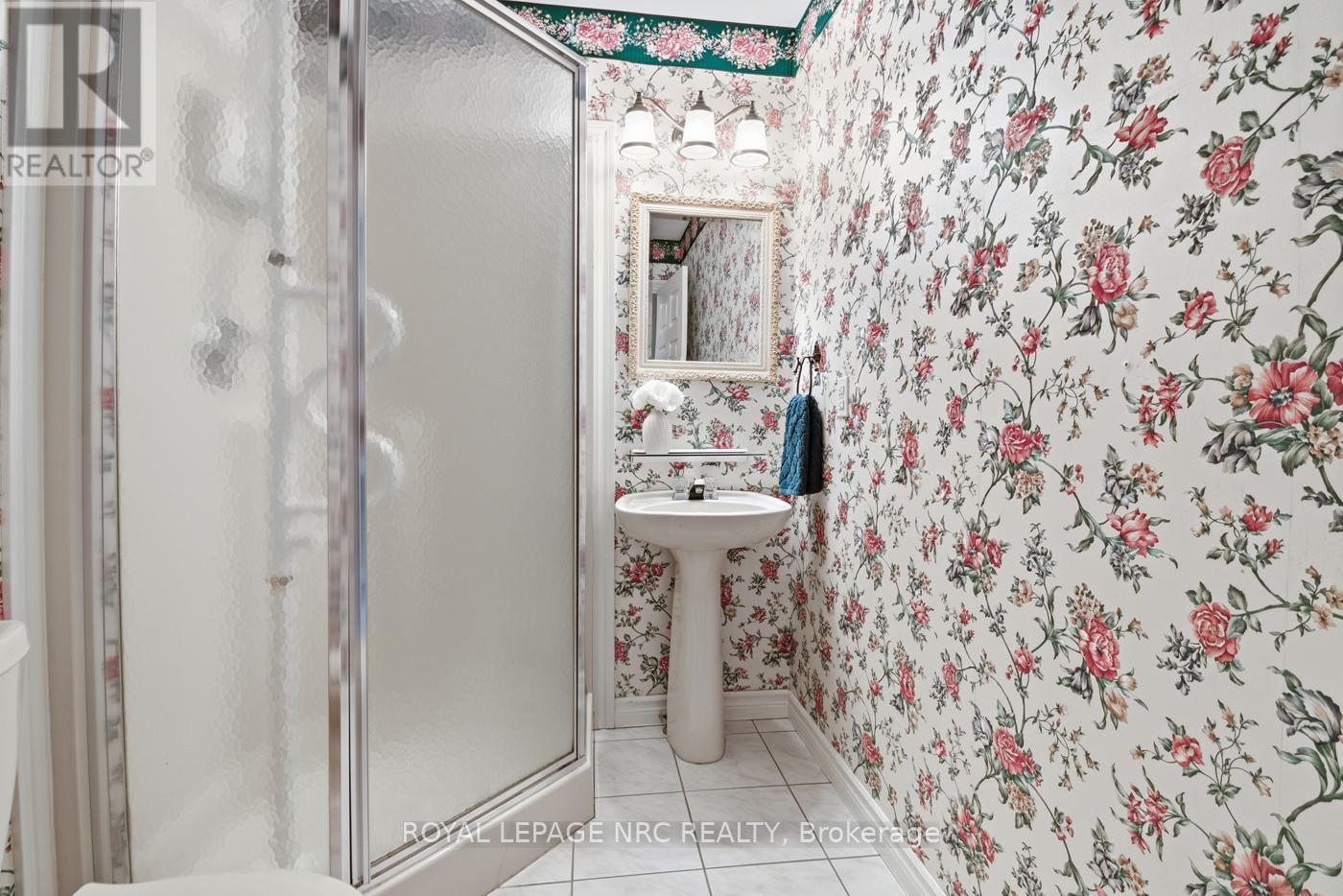 12 Kinsman Court, Pelham, Ontario  L3E 0L1 - Photo 26 - X12757100