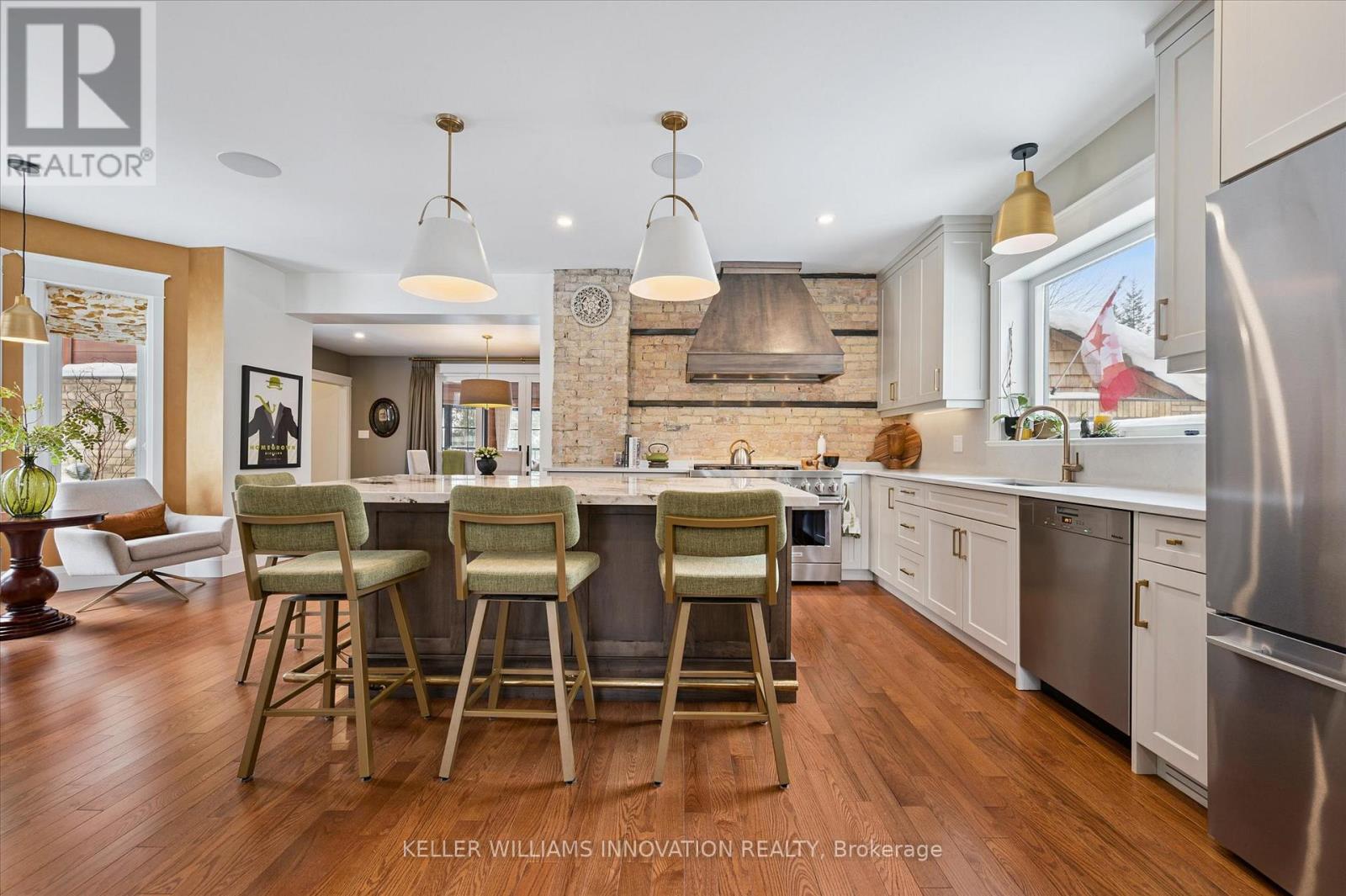 63 Menno Street, Waterloo, Ontario  N2L 2A6 - Photo 8 - X12758698