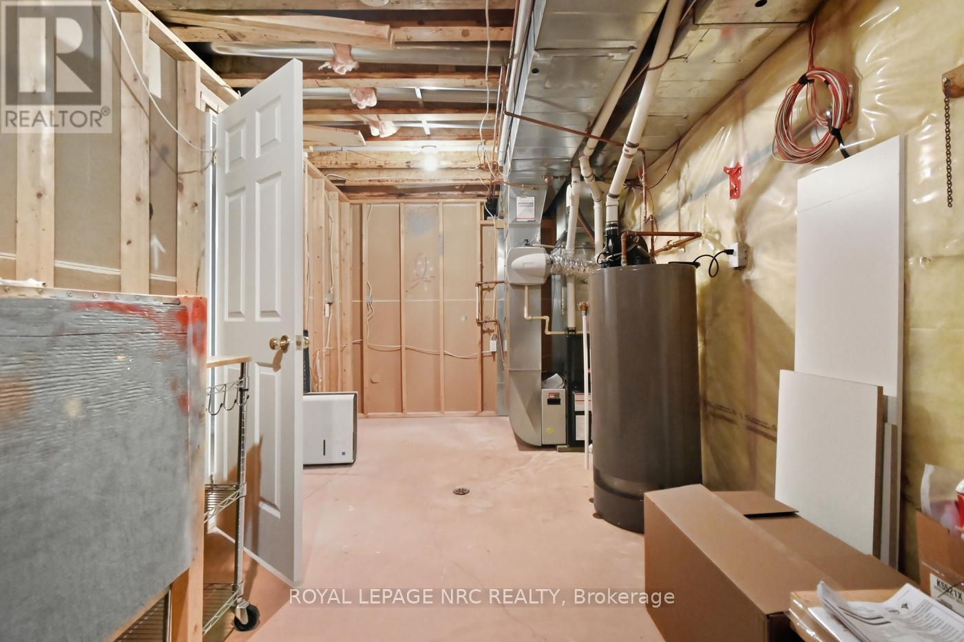 12 Kinsman Court, Pelham, Ontario  L3E 0L1 - Photo 38 - X12757100