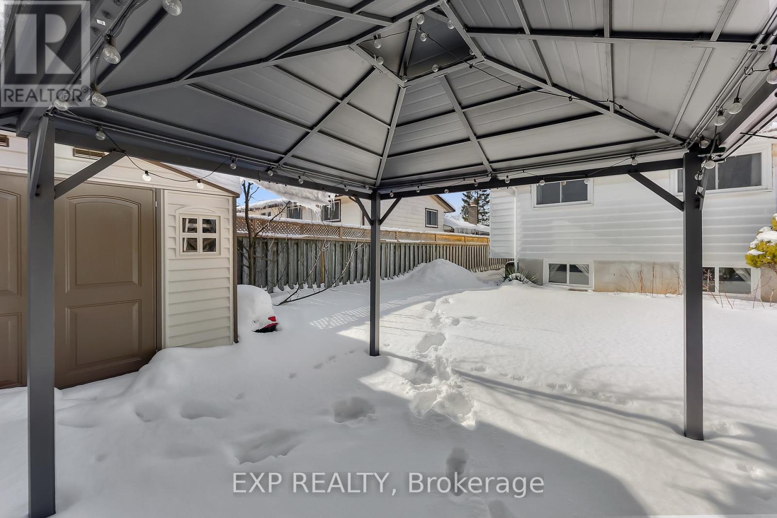 82 Tupper Drive, Thorold, Ontario  L2V 4C8 - Photo 31 - X12757152