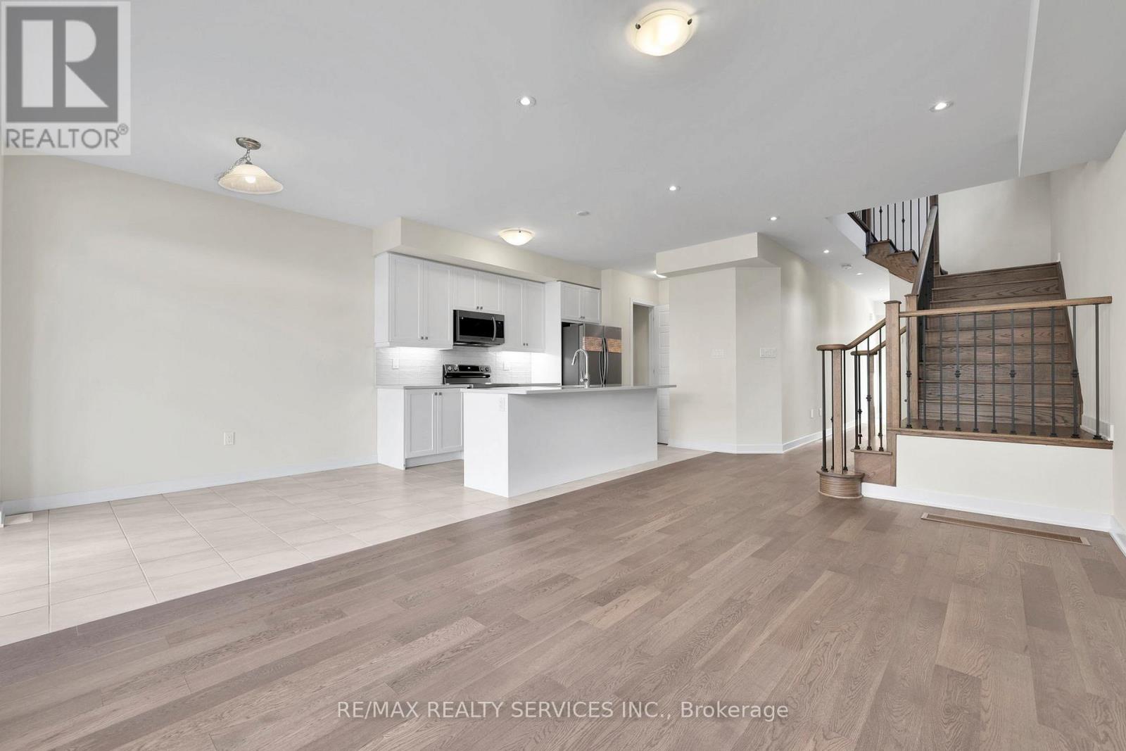 145 Keelson Street, Welland, Ontario  L3B 5K5 - Photo 5 - X12758774