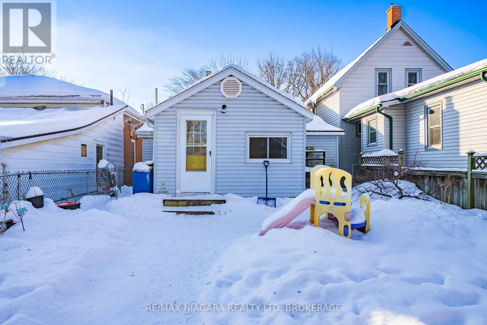 111 Louisa Street, St. Catharines, Ontario  L2R 2K2 - Photo 27 - X12757608