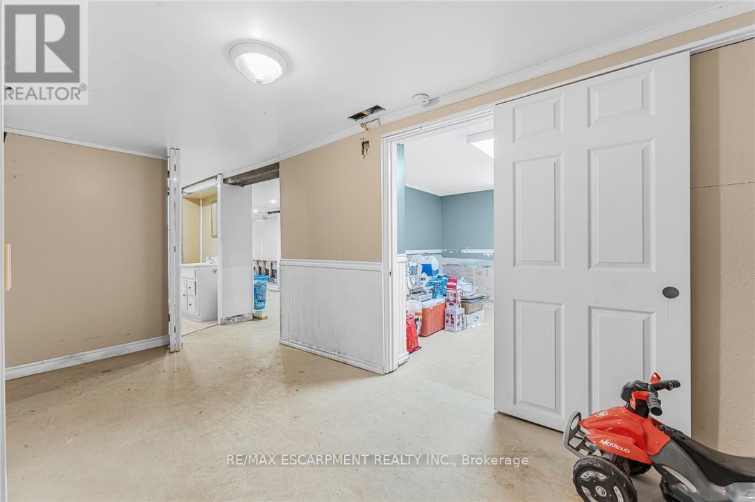 221 Bowen Road, Fort Erie, Ontario  L2A 2Y6 - Photo 16 - X12758778