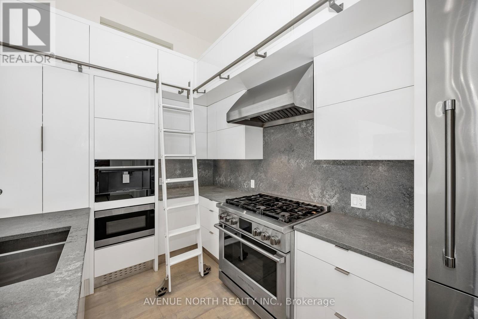 101 - 135 Barrette Street, Ottawa, Ontario  K1L 7Z9 - Photo 12 - X12759080