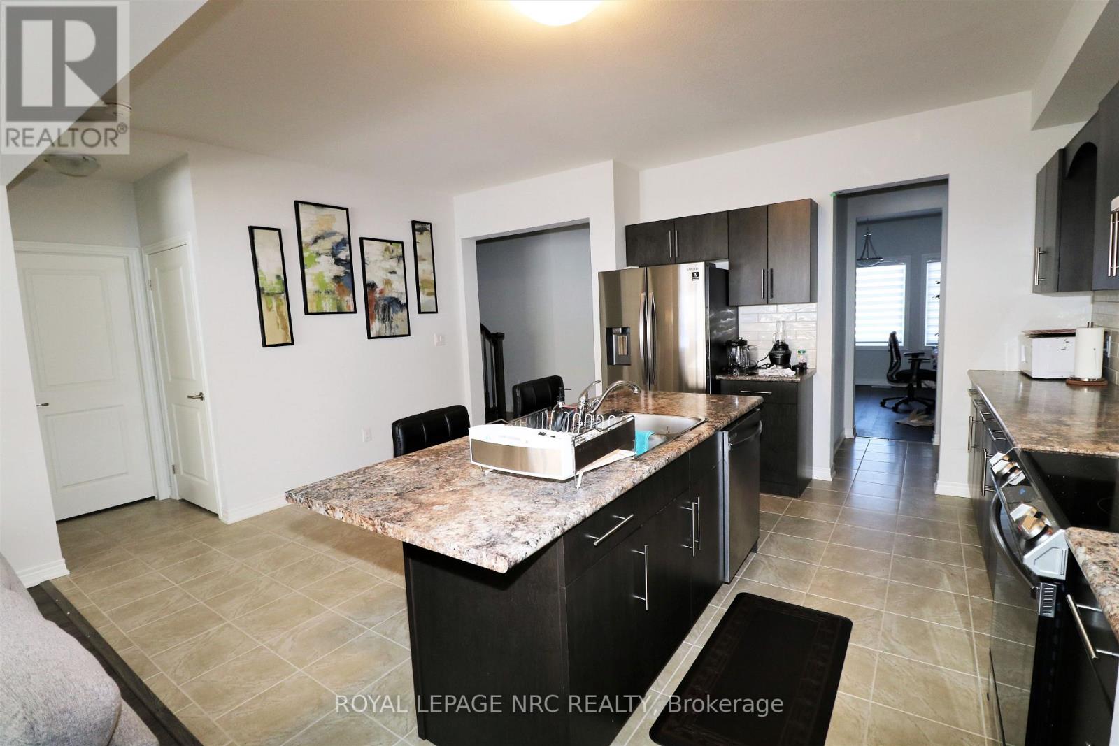 9453 Tallgrass Avenue, Niagara Falls, Ontario  L2G 0Y2 - Photo 5 - X12758192