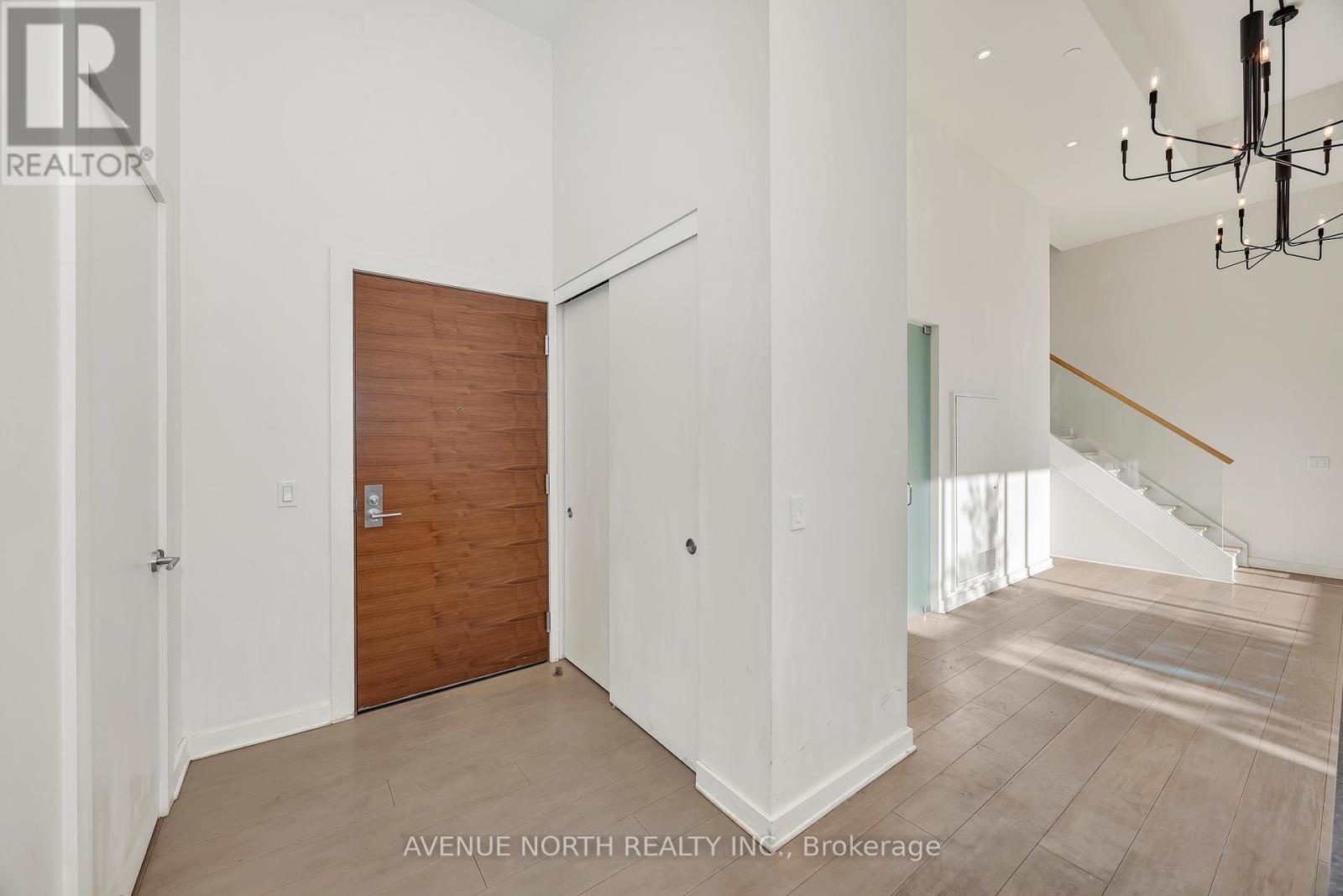 101 - 135 Barrette Street, Ottawa, Ontario  K1L 7Z9 - Photo 7 - X12759080