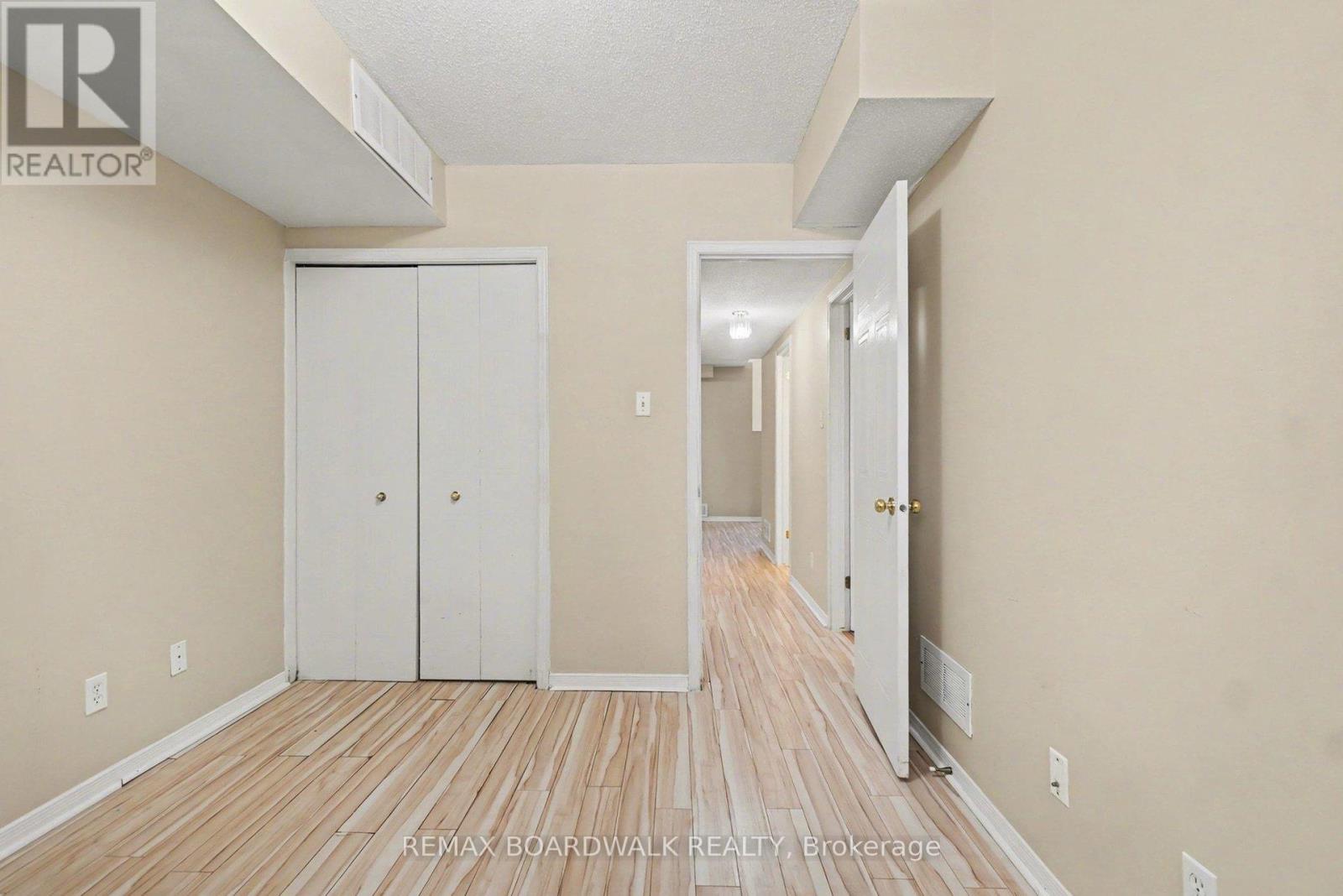 6 Briston Private, Ottawa, Ontario  K1G 5P5 - Photo 20 - X12759196