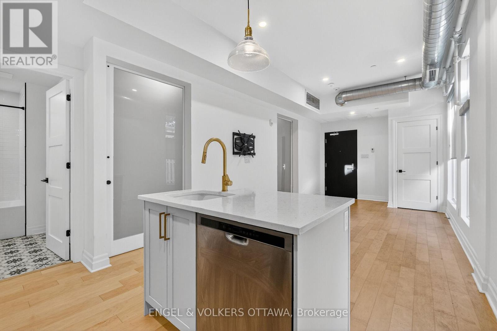 105 - 101 Pinhey Street, Ottawa, Ontario  K1Y 1T7 - Photo 17 - X12759248