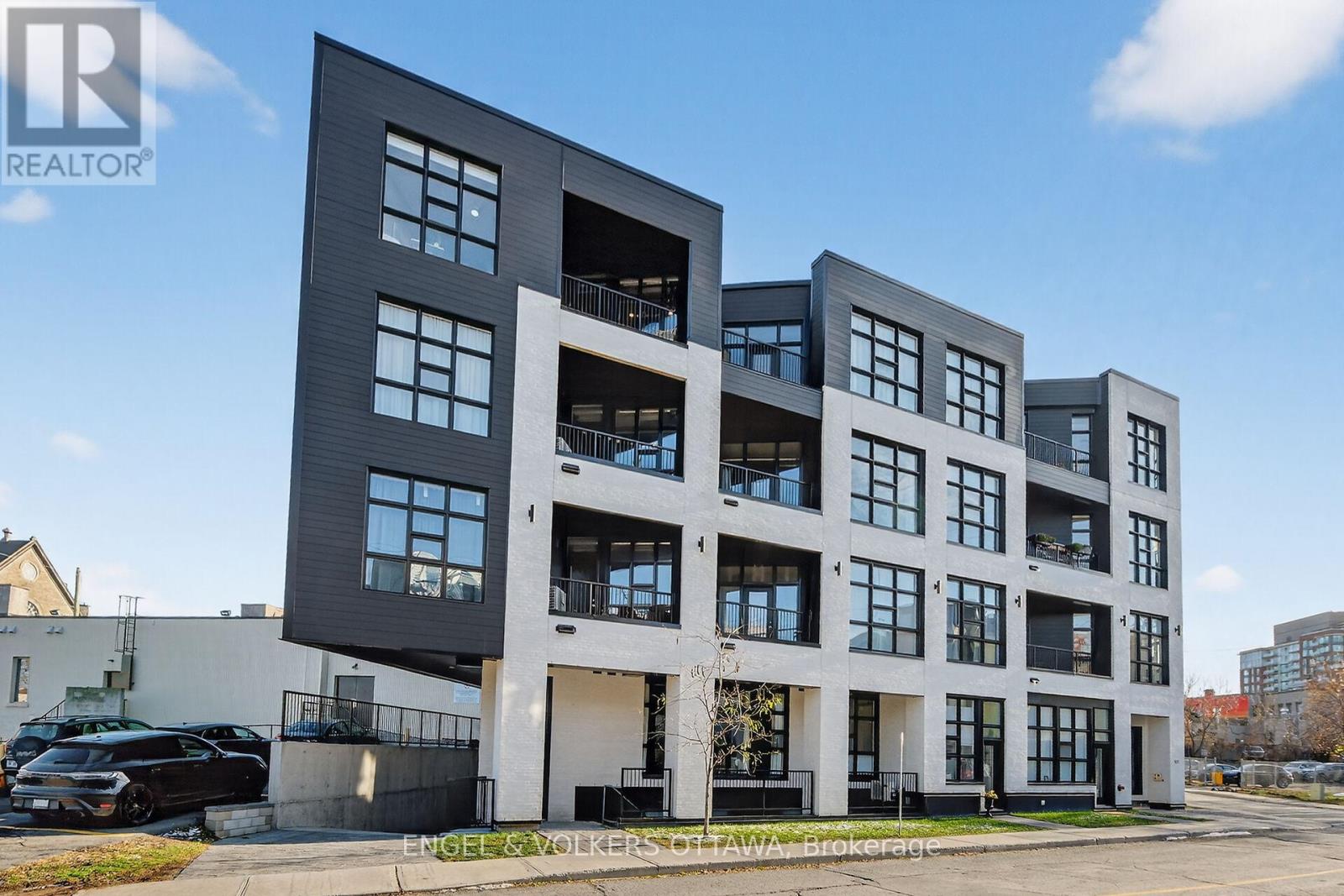 105 - 101 Pinhey Street, Ottawa, Ontario  K1Y 1T7 - Photo 2 - X12759248