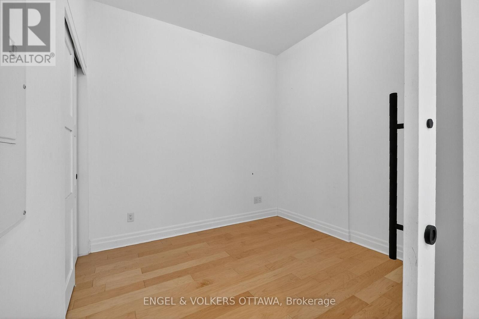 105 - 101 Pinhey Street, Ottawa, Ontario  K1Y 1T7 - Photo 24 - X12759248