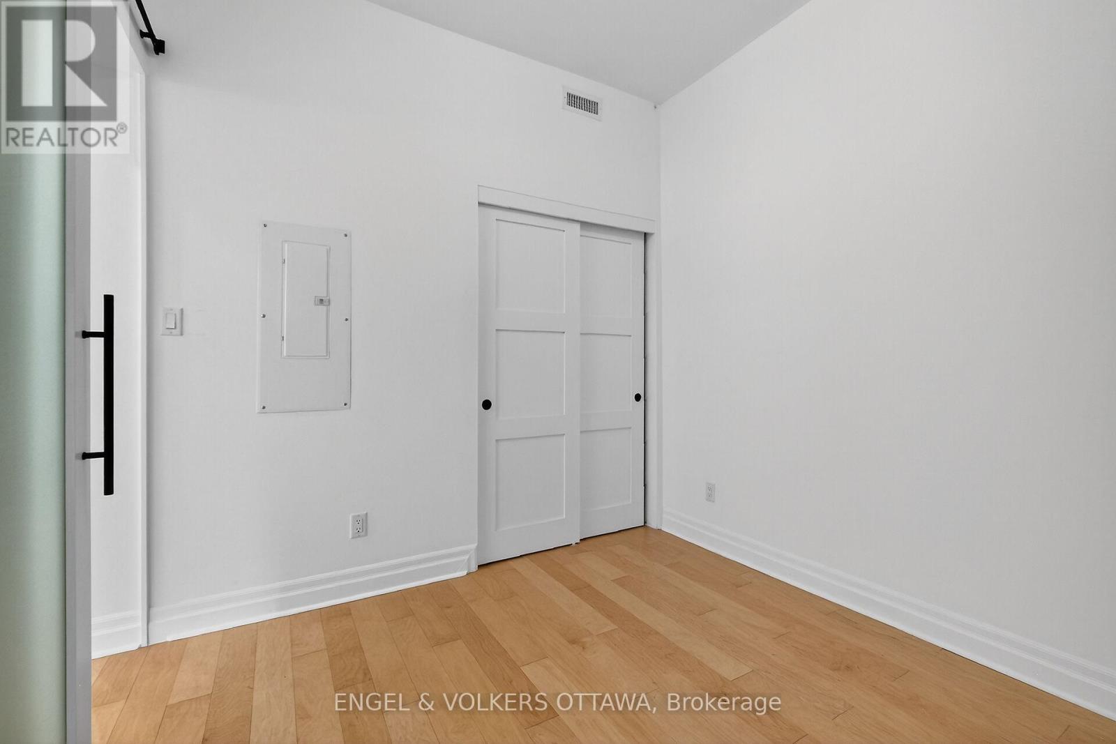 105 - 101 Pinhey Street, Ottawa, Ontario  K1Y 1T7 - Photo 25 - X12759248