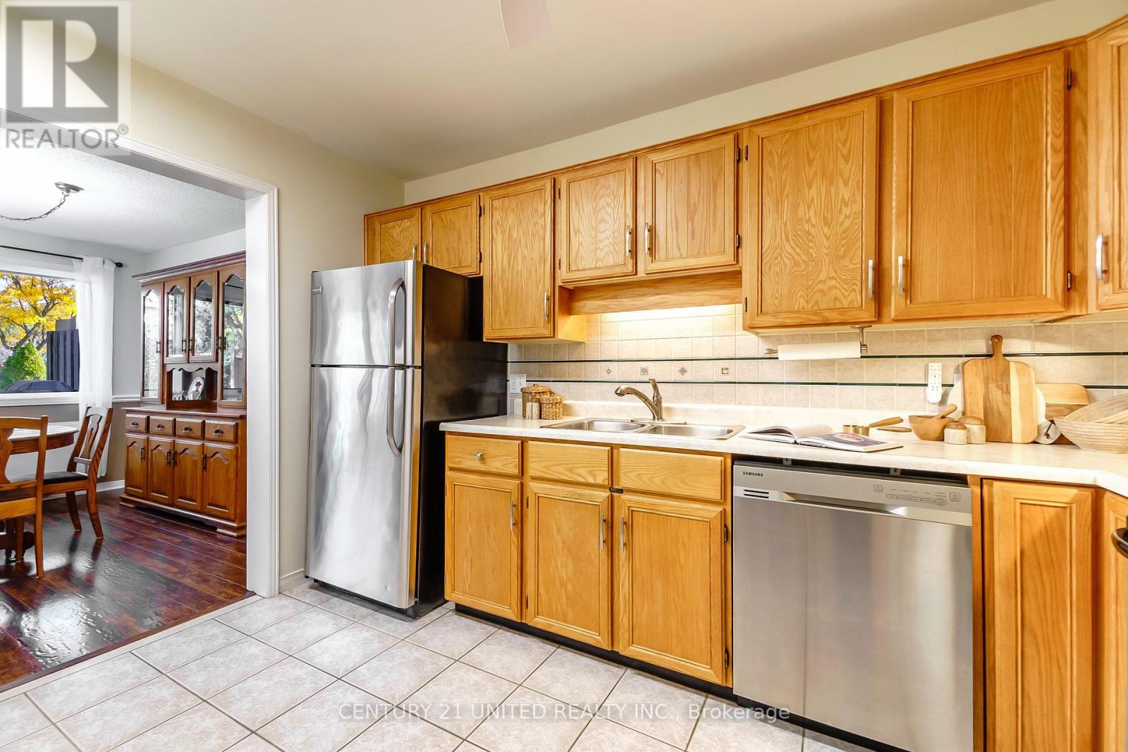 15 - 36 Champlain Crescent, Peterborough (Northcrest Ward 5), Ontario  K9L 1T1 - Photo 20 - X12759170