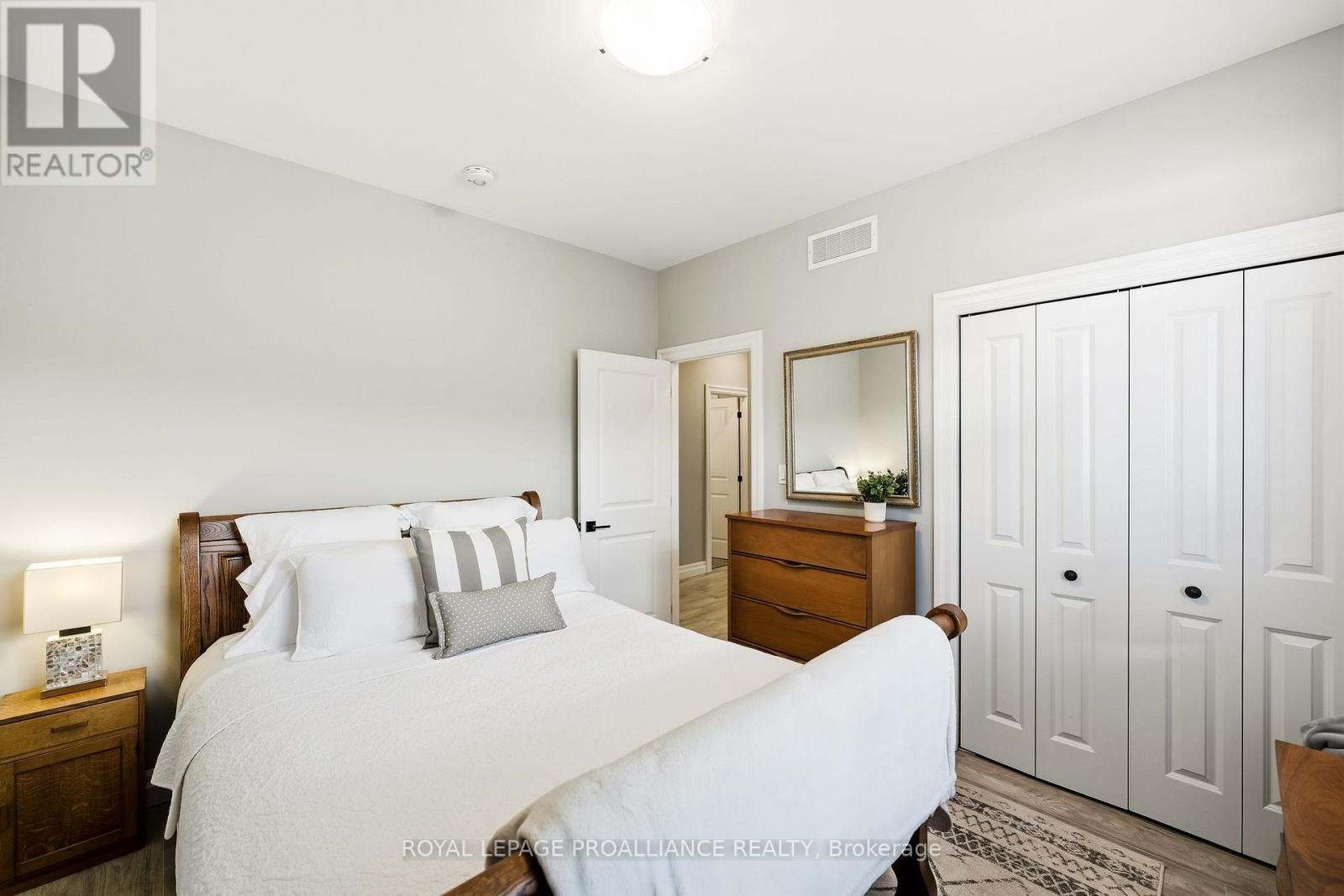 48 Schmidt Way, Quinte West (Murray Ward), Ontario  K8V 0L6 - Photo 19 - X12759236