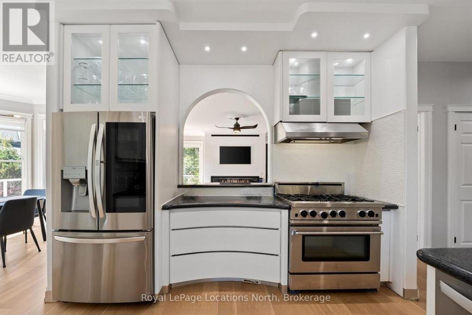 7833 Poplar Side Road, Clearview, Ontario  L9Y 5N4 - Photo 13 - S12758960