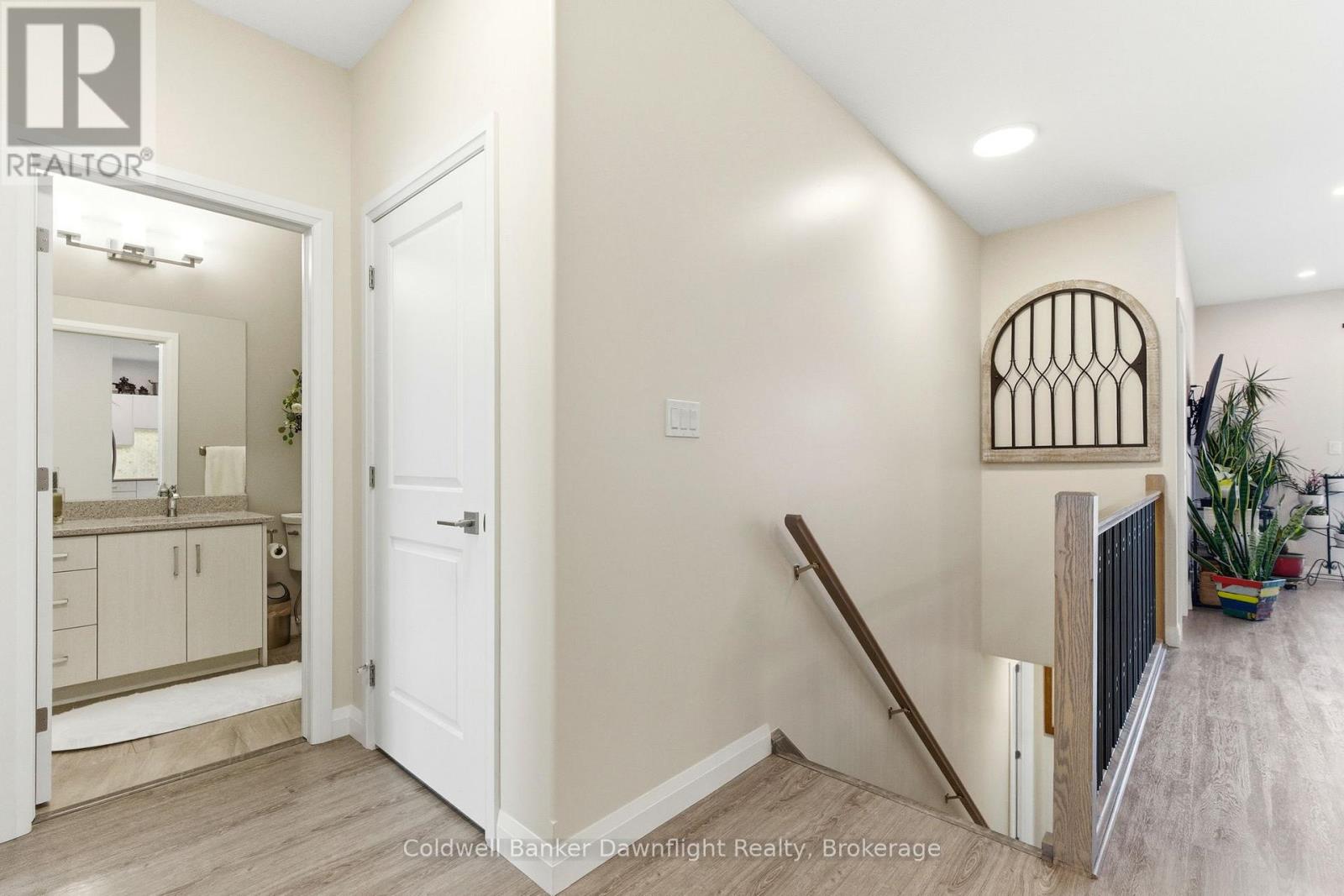 Photo 22 of 46 for 84 Rowe Avenue