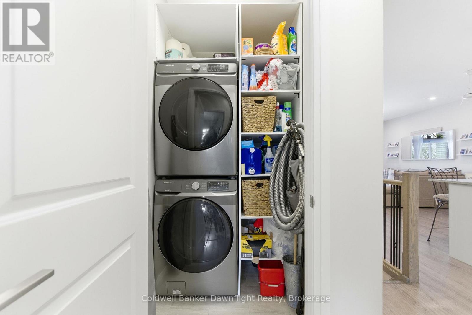 Photo 23 of 46 for 84 Rowe Avenue