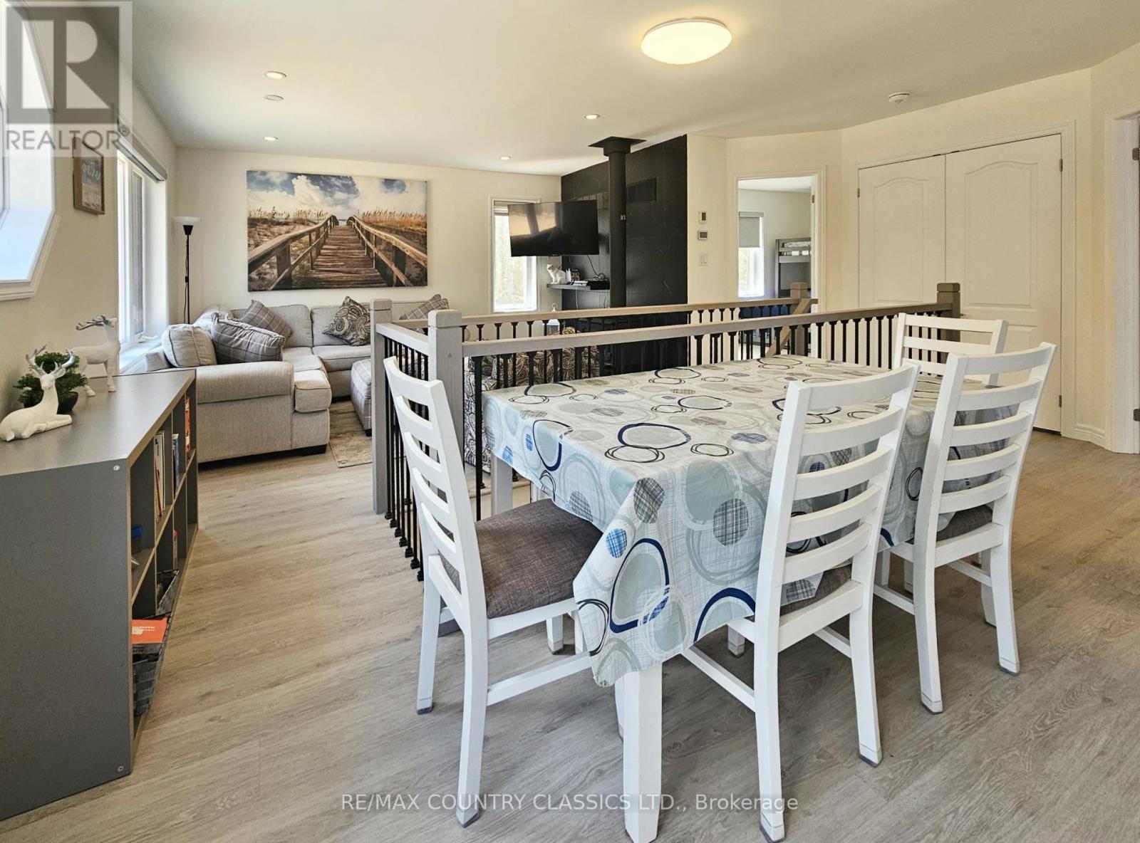 237 Grunwald Road, Madawaska Valley, Ontario  K0J 1B0 - Photo 16 - X12759068