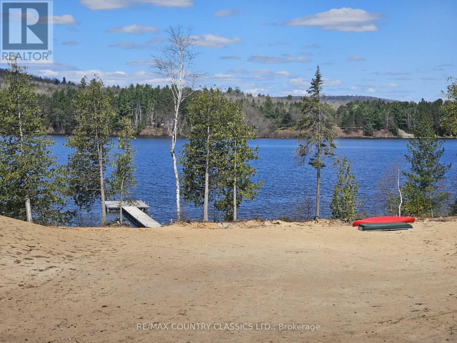 237 Grunwald Road, Madawaska Valley, Ontario  K0J 1B0 - Photo 3 - X12759068