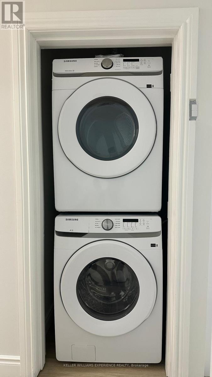 182 Hilda Avenue, Toronto, Ontario  M2M 1W1 - Photo 9 - C12749784