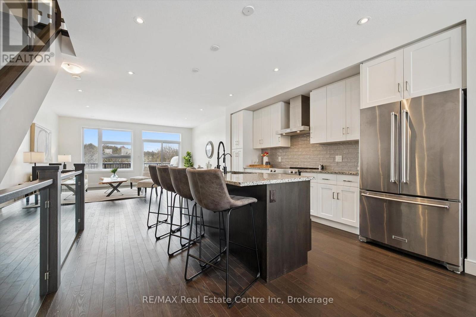 71 - 60 Arkell Road, Guelph, Ontario  N1L 0N8 - Photo 4 - X12758478