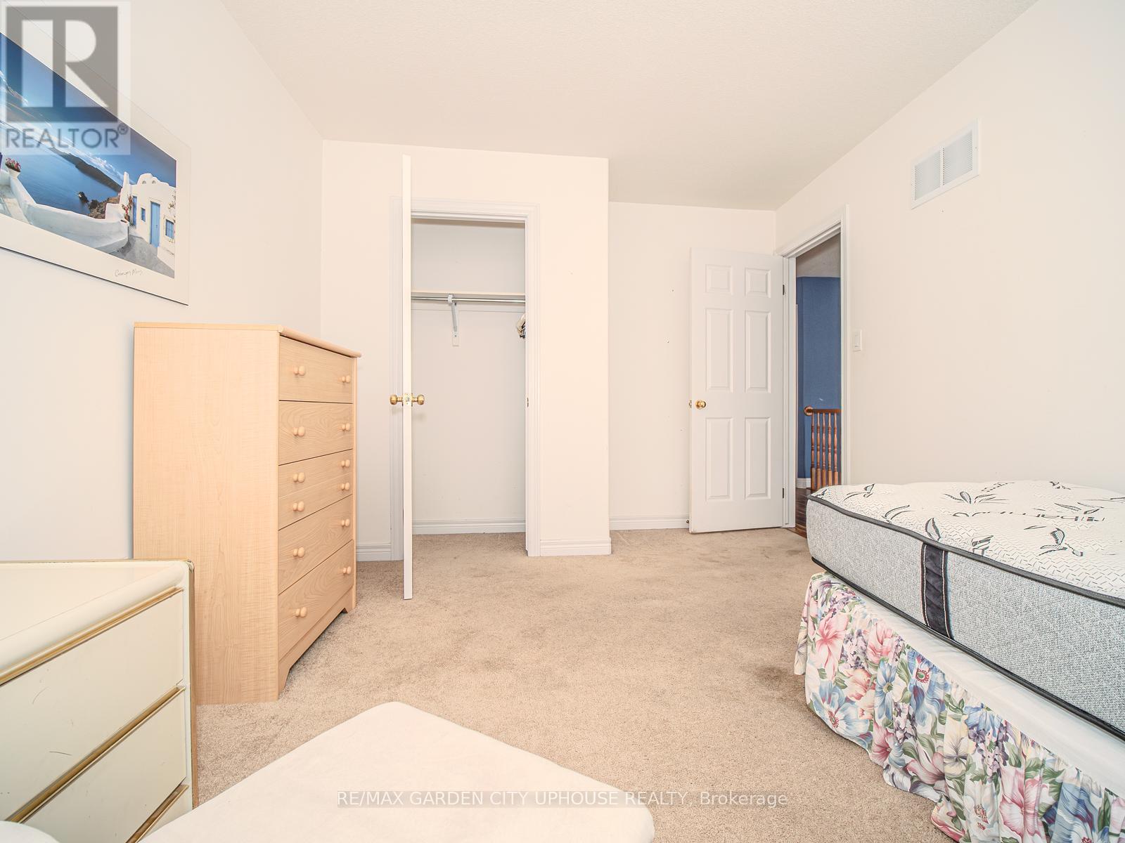 50 Chloe Street, St. Catharines, Ontario  L2P 0A5 - Photo 13 - X12759252