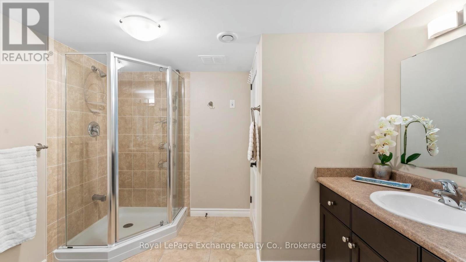 311 Wieck Boulevard, Kincardine, Ontario  N2Z 0A7 - Photo 38 - X12758272