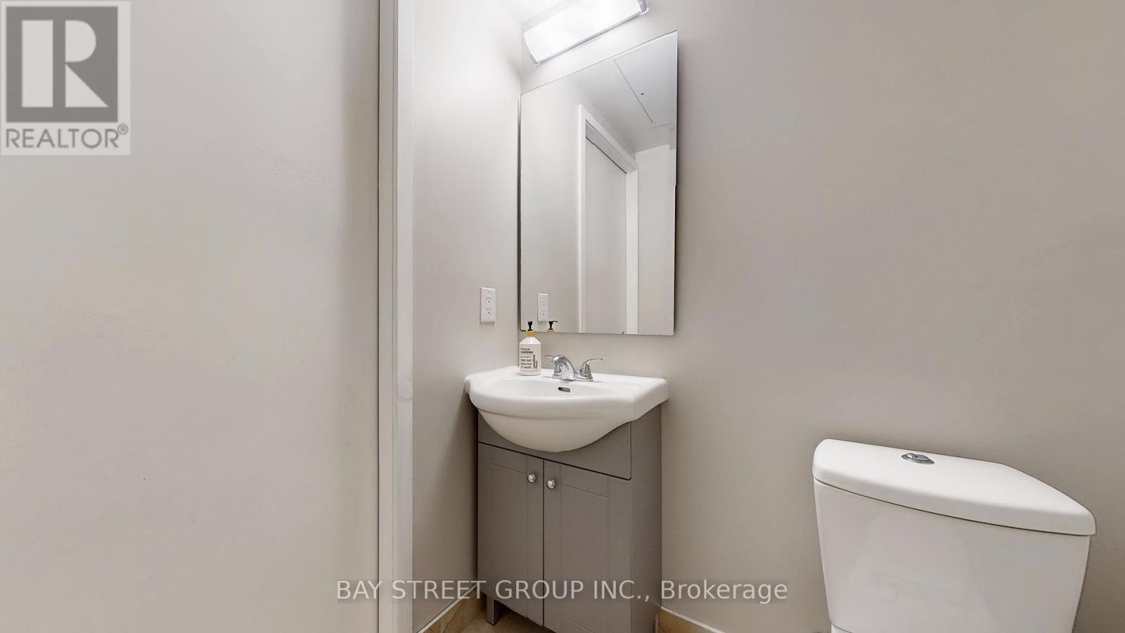 5903 - 14 York Street, Toronto (Waterfront Communities), Ontario  M5J 0B1 - Photo 25 - C12751858