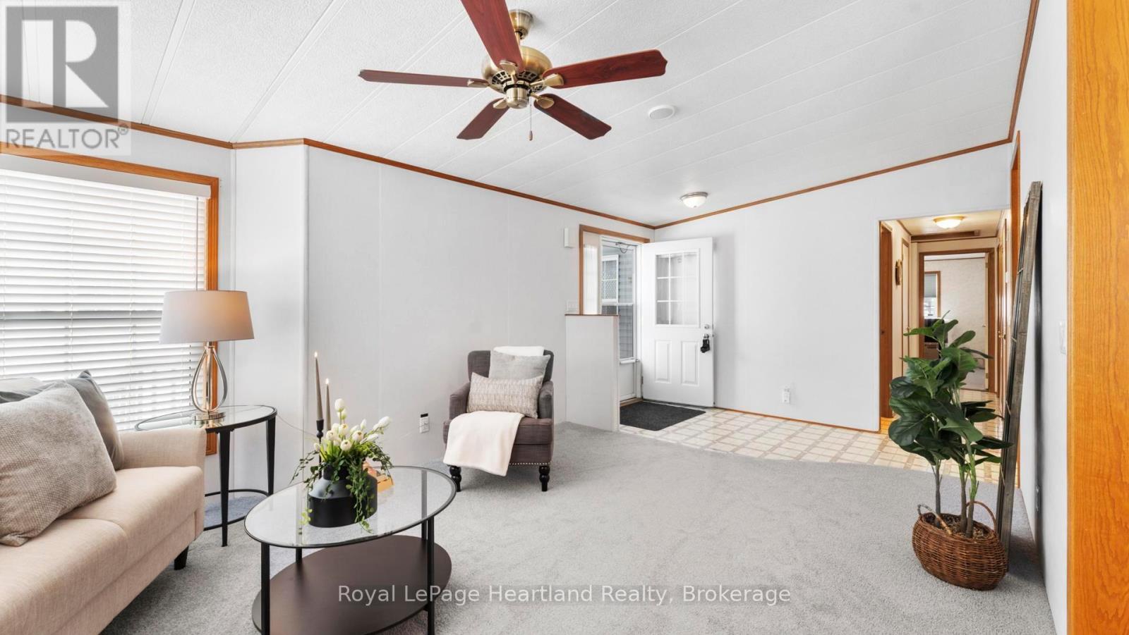 65 Cherokee Lane, Ashfield-Colborne-Wawanosh, Ontario  N7A 3Y2 - Photo 2 - X12758642