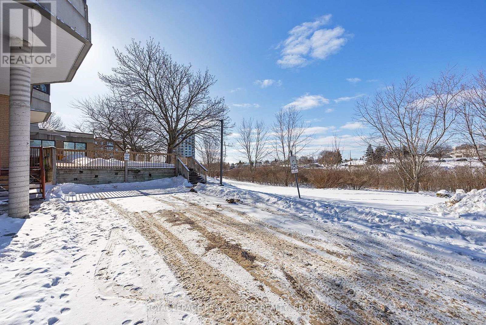 702 - 675 Davis Drive, Kingston, Ontario  K7M 8L5 - Photo 12 - X12759240