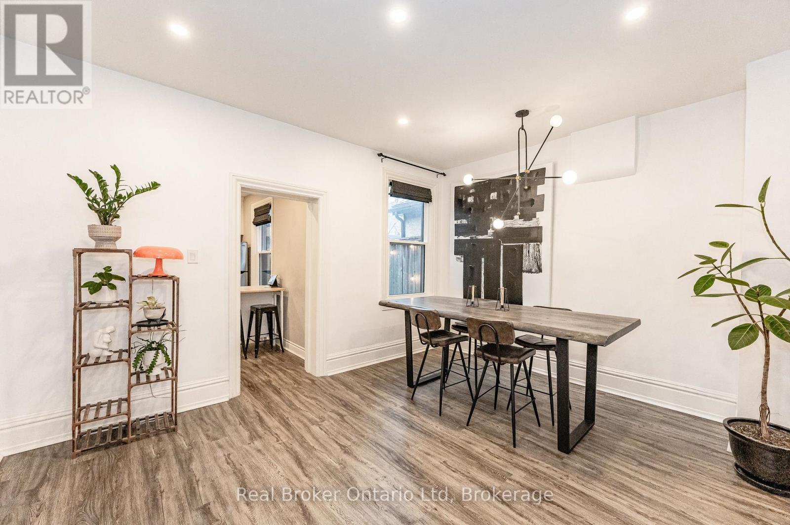 14 Alanson Street, Hamilton (Stinson), Ontario  L8N 1W5 - Photo 11 - X12758950