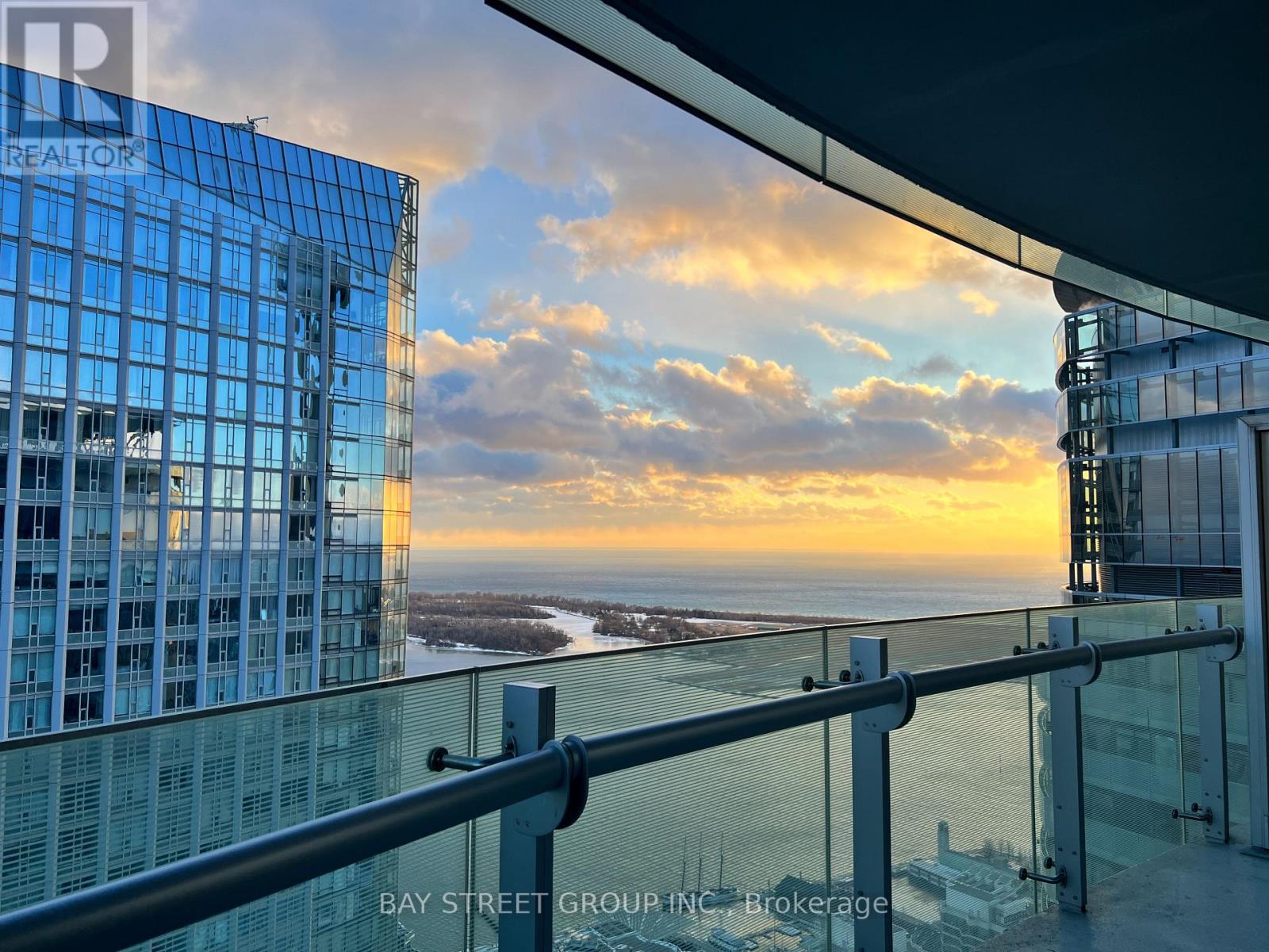 5903 - 14 York Street, Toronto (Waterfront Communities), Ontario  M5J 0B1 - Photo 31 - C12751858