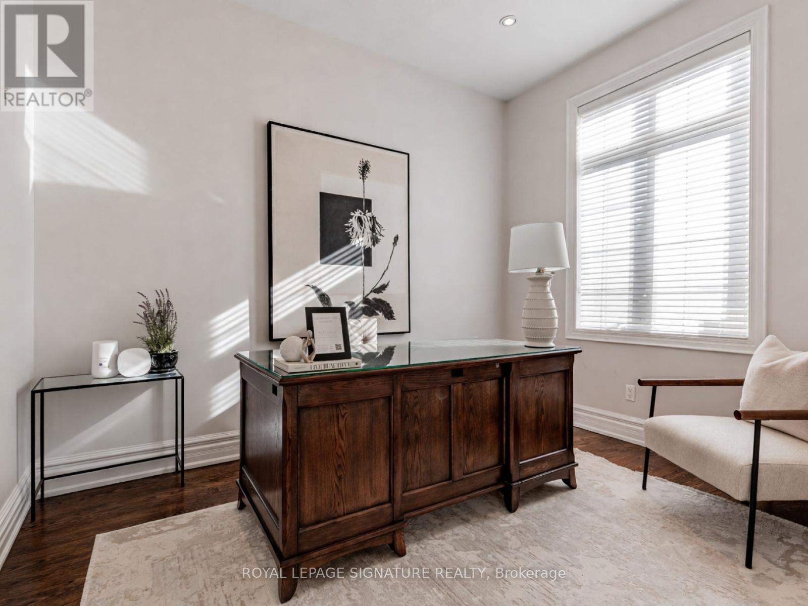 472 Deloraine Avenue, Toronto, Ontario  M5M 2B8 - Photo 4 - C12752188