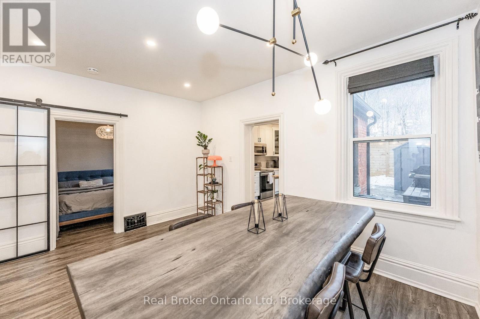 14 Alanson Street, Hamilton (Stinson), Ontario  L8N 1W5 - Photo 12 - X12758950