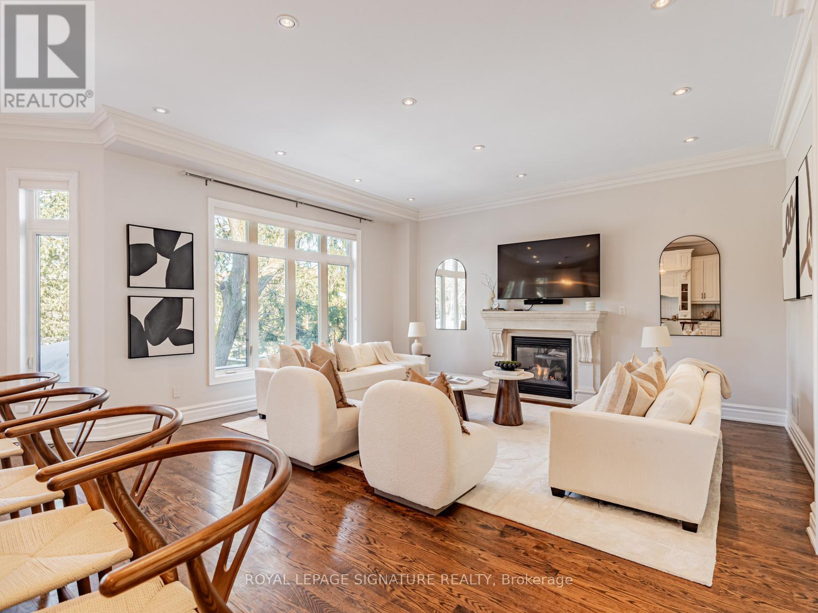 472 Deloraine Avenue, Toronto, Ontario  M5M 2B8 - Photo 16 - C12752188