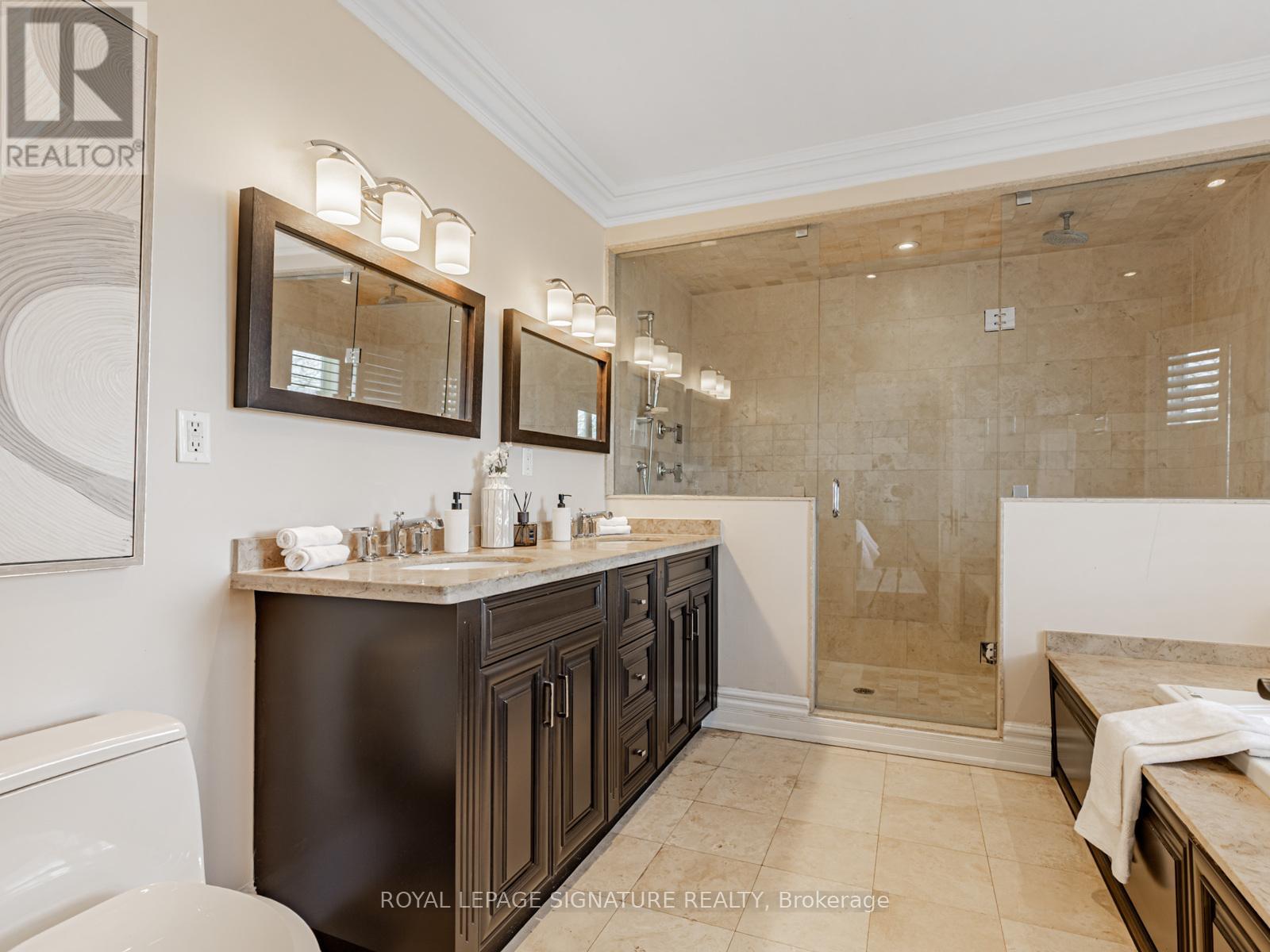 472 Deloraine Avenue, Toronto, Ontario  M5M 2B8 - Photo 24 - C12752188