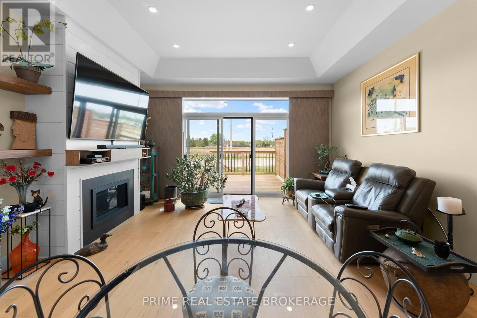 3 - 106 Coastal Crescent, Lambton Shores, Ontario  N0M 1T0 - Photo 18 - X12416005