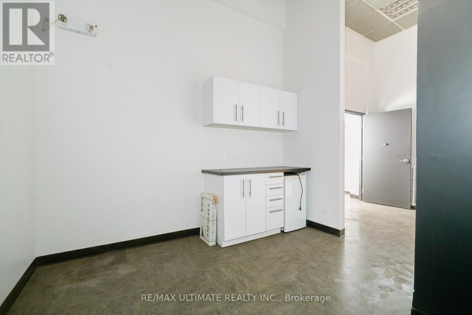 945 College Street, Toronto, Ontario  M6H 1A6 - Photo 14 - C12752850