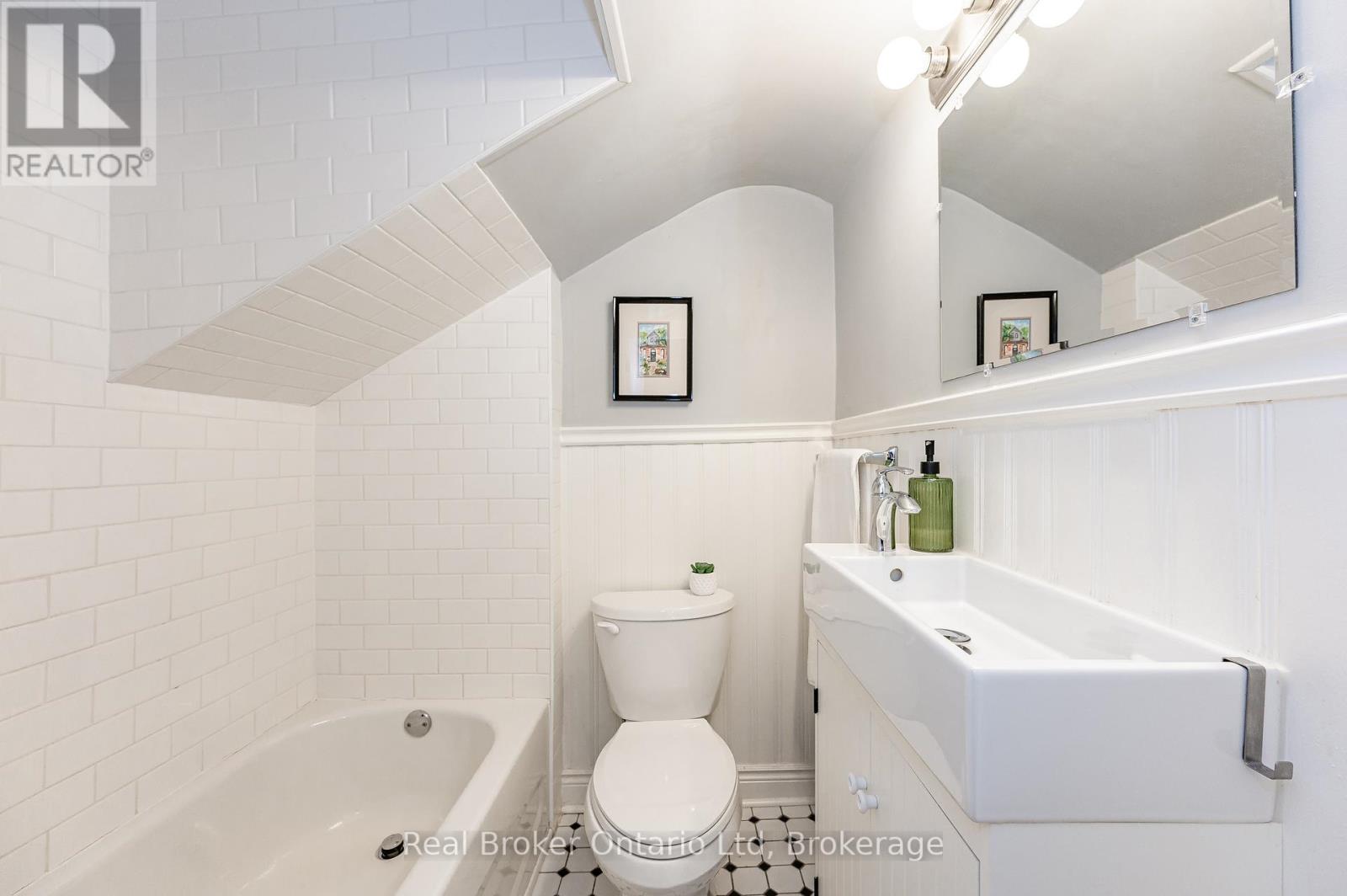 14 Alanson Street, Hamilton (Stinson), Ontario  L8N 1W5 - Photo 26 - X12758950