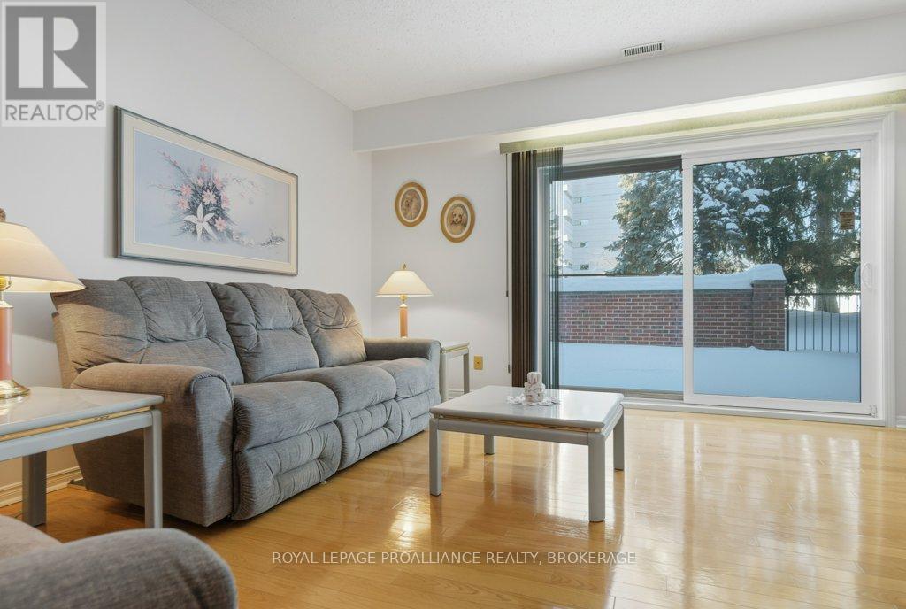 66 - 1 Place D'armes, Kingston (East Of Sir John A. Blvd), Ontario  K7K 6S4 - Photo 28 - X12758864