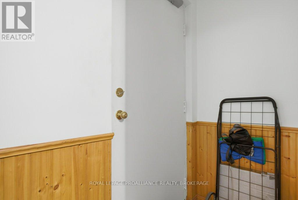 66 - 1 Place D'armes, Kingston (East Of Sir John A. Blvd), Ontario  K7K 6S4 - Photo 31 - X12758864